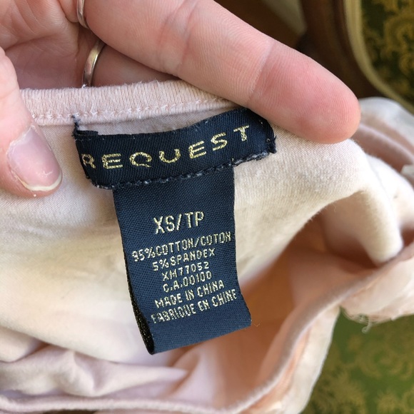 Request | XS - Picture 5 of 5